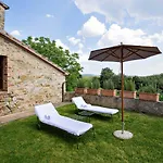Castel Monastero - The Leading Of The World 5* カステルヌオーヴォ・ベラルデンガ
