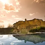 Castel Monastero - The Leading Of The World ホテル