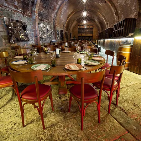 Castel Monastero - The Leading Of The World Hotel Castelnuovo Berardenga