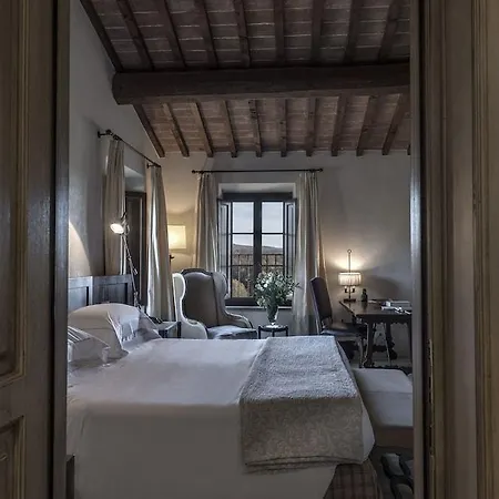 Hotel Castel Monastero - The Leading Of The World Castelnuovo Berardenga